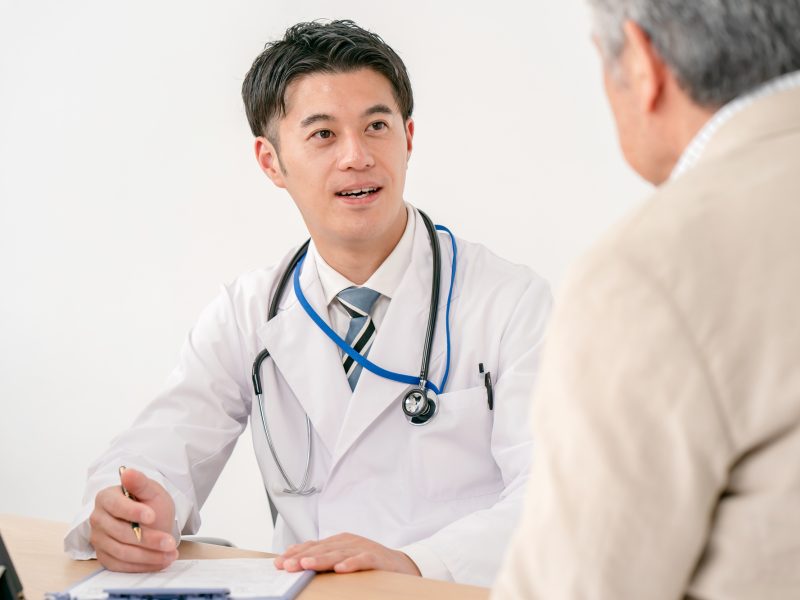 前立腺がんの余命・生存率とは？ステージ別の特徴と進行スピード・治療法を解説